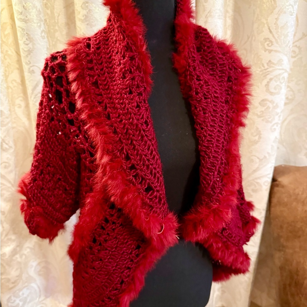 Aberdeen & Skye fur trimmed sweater sz L